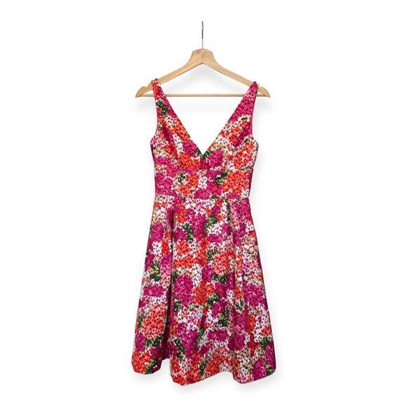 Monique Lhuillier Dresses & Skirts - NWT Monique Lhuillier Riona size 2 Floral Embroidered Cocktail Dress Pink Rose